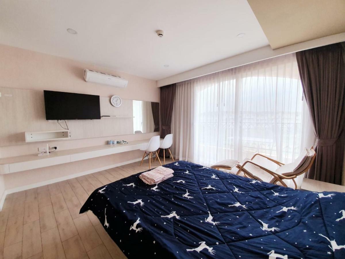 Seven Seas Condo By Dmitrii Jomtien Beach Eksteriør billede