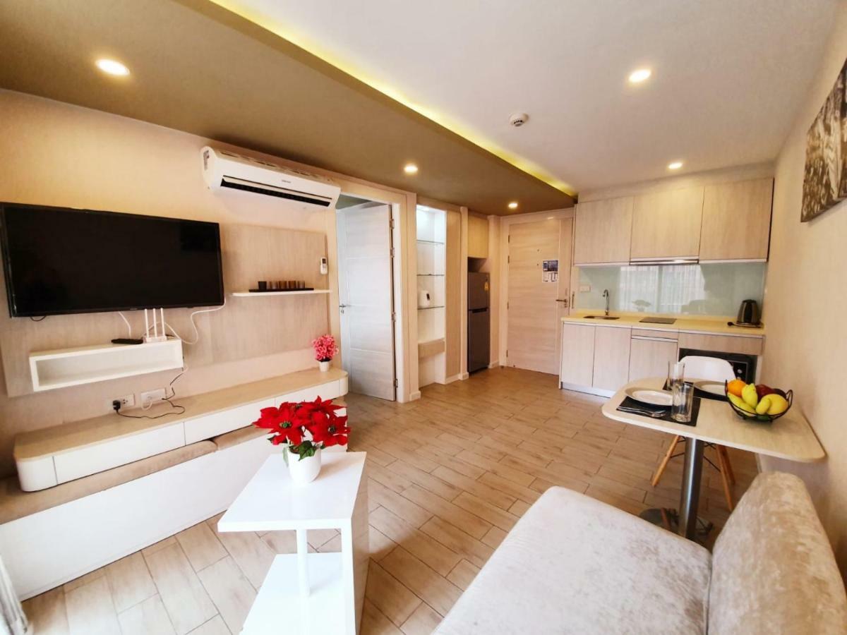 Seven Seas Condo By Dmitrii Jomtien Beach Eksteriør billede