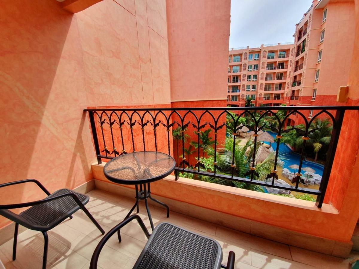 Seven Seas Condo By Dmitrii Jomtien Beach Eksteriør billede
